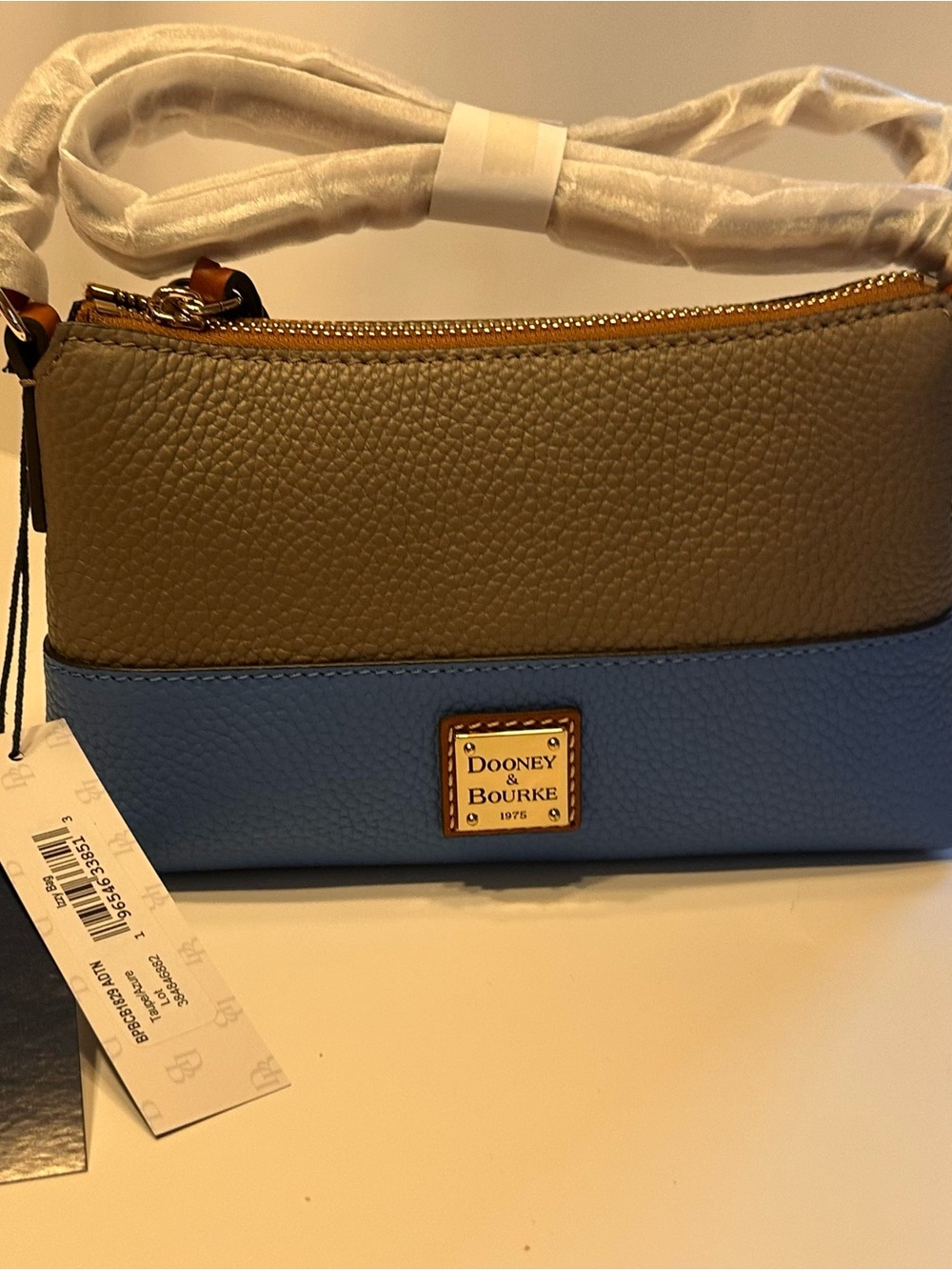 Dooney & Bourke colorblock Pebble Leather Crossbody Izzy Bag